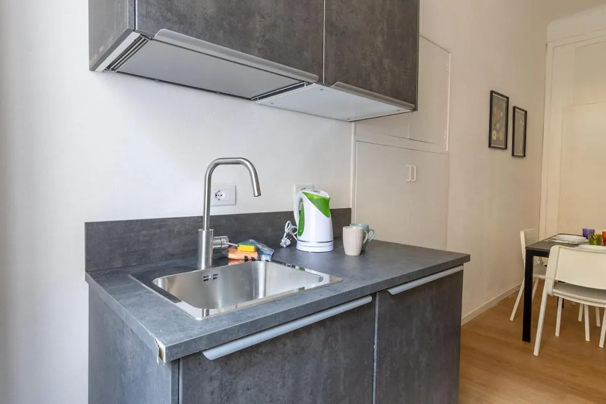 Stradivari Apartment - Milan City - By Host4U