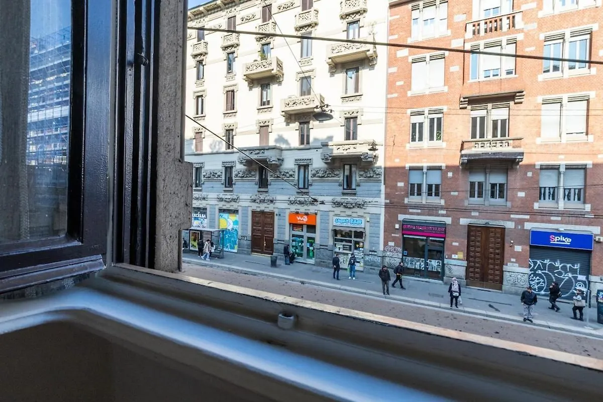 Stradivari Apartment - Milan City - By Host4U